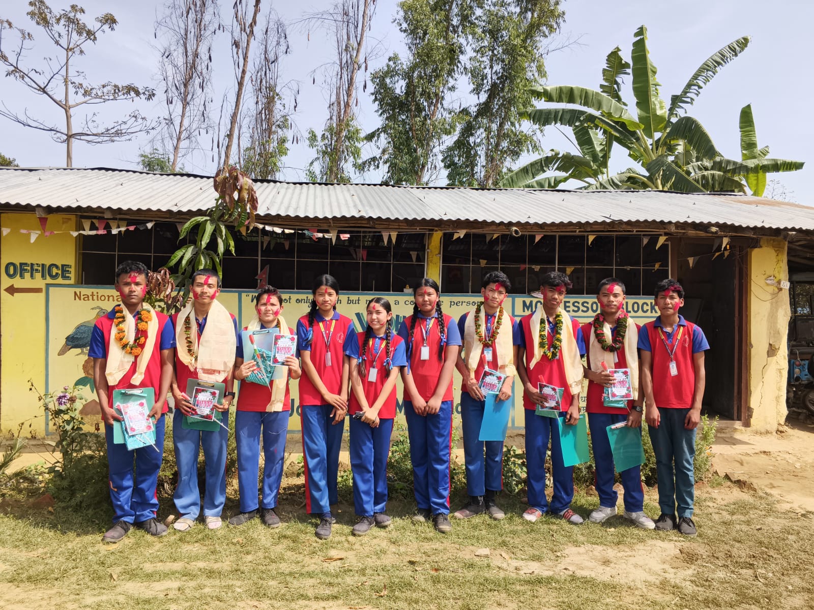 Students with prizes and achievements